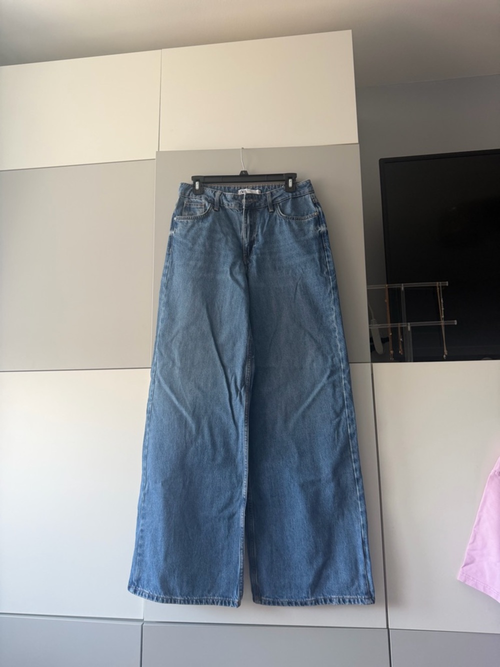 Zara Women's Wide-Leg Jeans in Medium Blue Denim